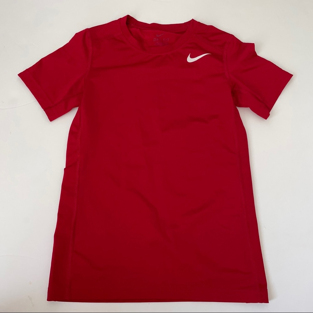 Nike tee